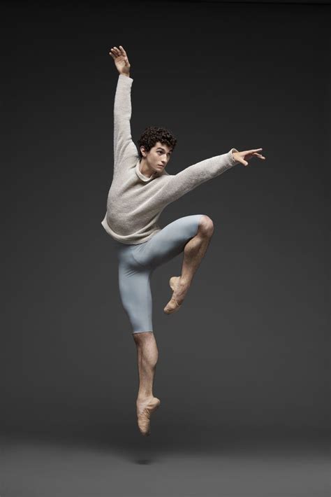 male dancing nude